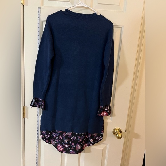 Time and Tru Women’s Sweater Dress, oversized XS, this probably fit a medium - Picture 2 of 7